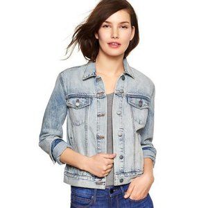 Gap 1969 Icon Light Wash Denim Jacket in Reagan Wash